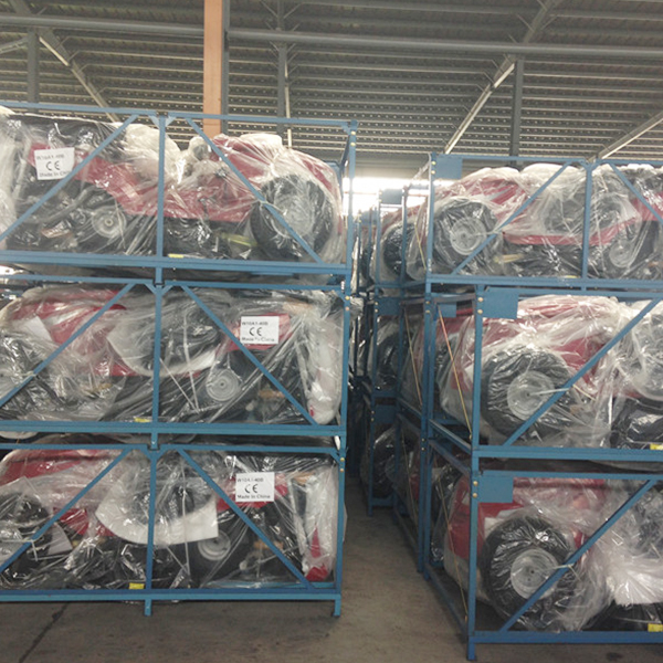 CE Riding lawn mower tractor of 17.5HP